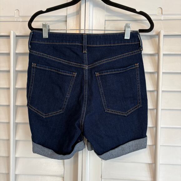 Old Navy High Rise Jean Shorts Size 4 - Picture 2 of 6